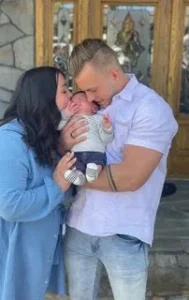 Chiropractor Concord CA Jacob Barton With Family